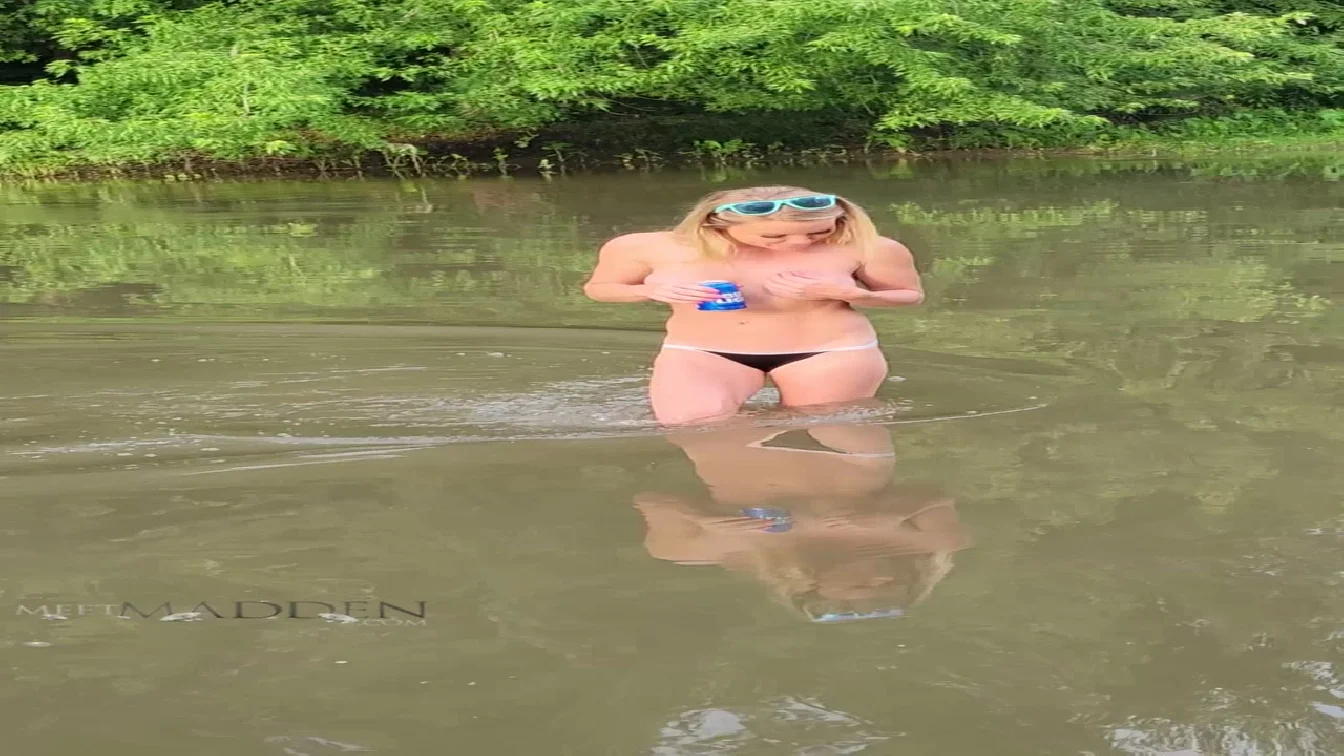 Preview of MeetMadden River Booty Shakin XXX